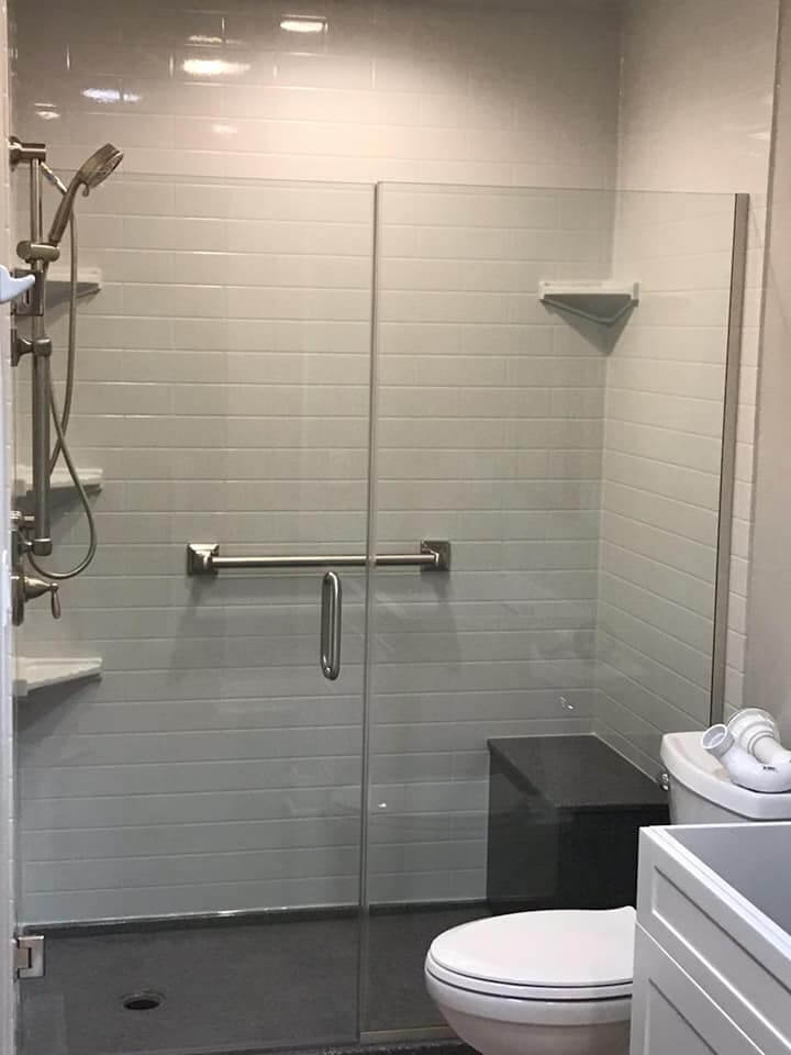 OW_Shower-Door_Framless_Gallery09