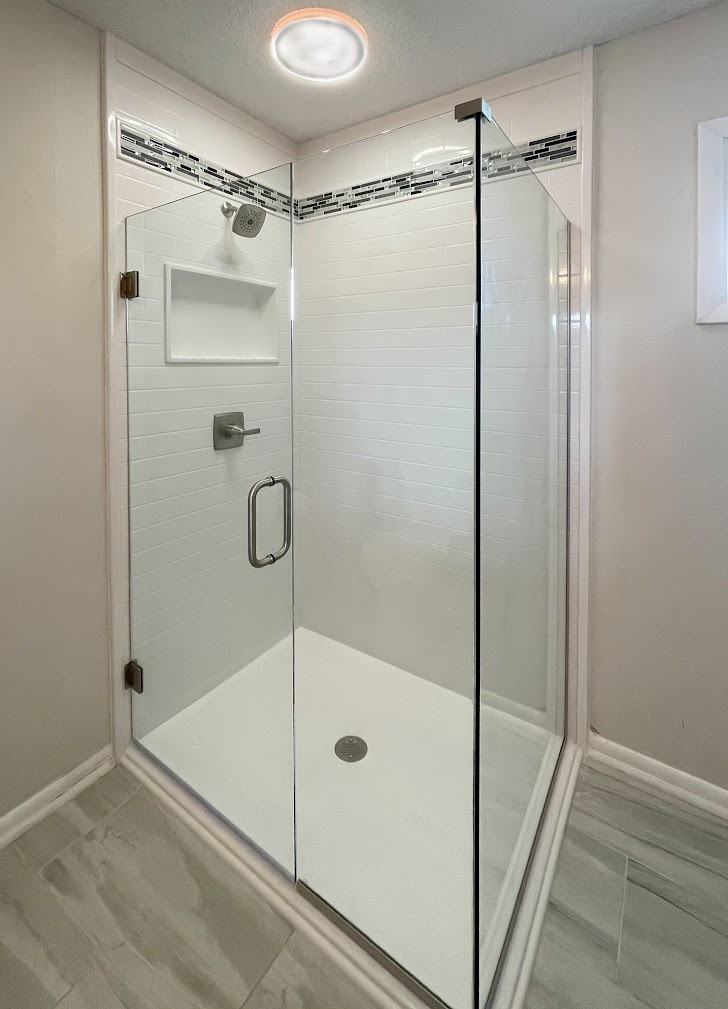 OW_Shower-Door_Framless_MainIMG