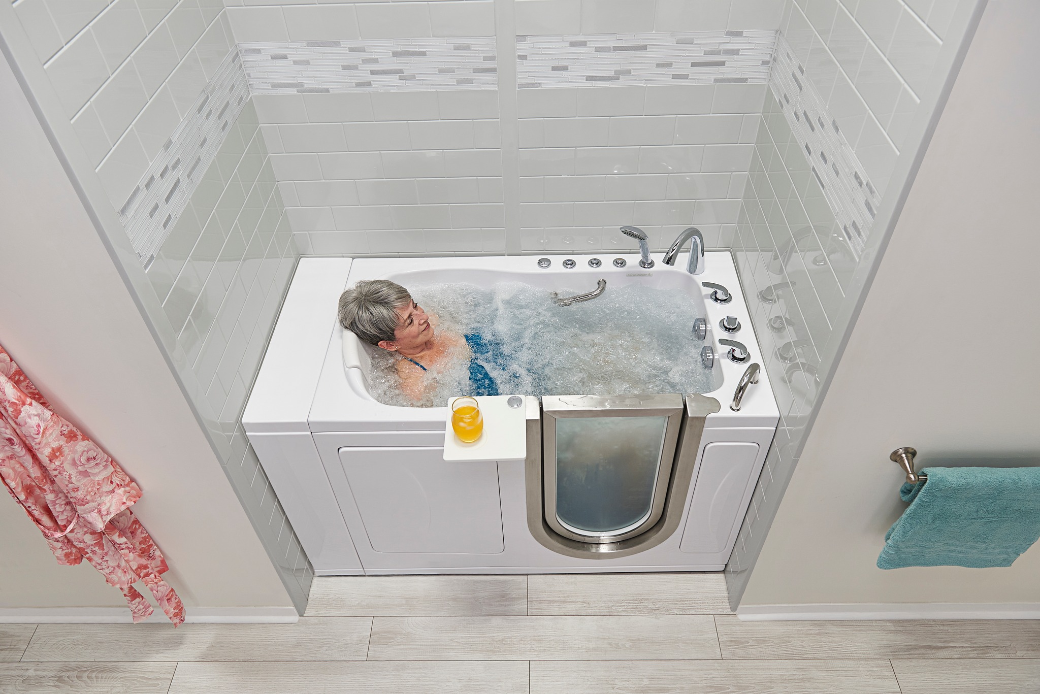 6 Benefits of a WalkIn Bathtub Fox Valley Home Services